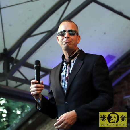 Pruefer (Blechreiz) - The SKAndal Allstars - This Is Ska Festival - Wasserburg, Rosslau 24. Juni 2023 (5).JPG